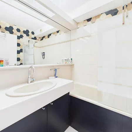 1-bedroom In Port-guillaume דירה דיבה-סור-מר